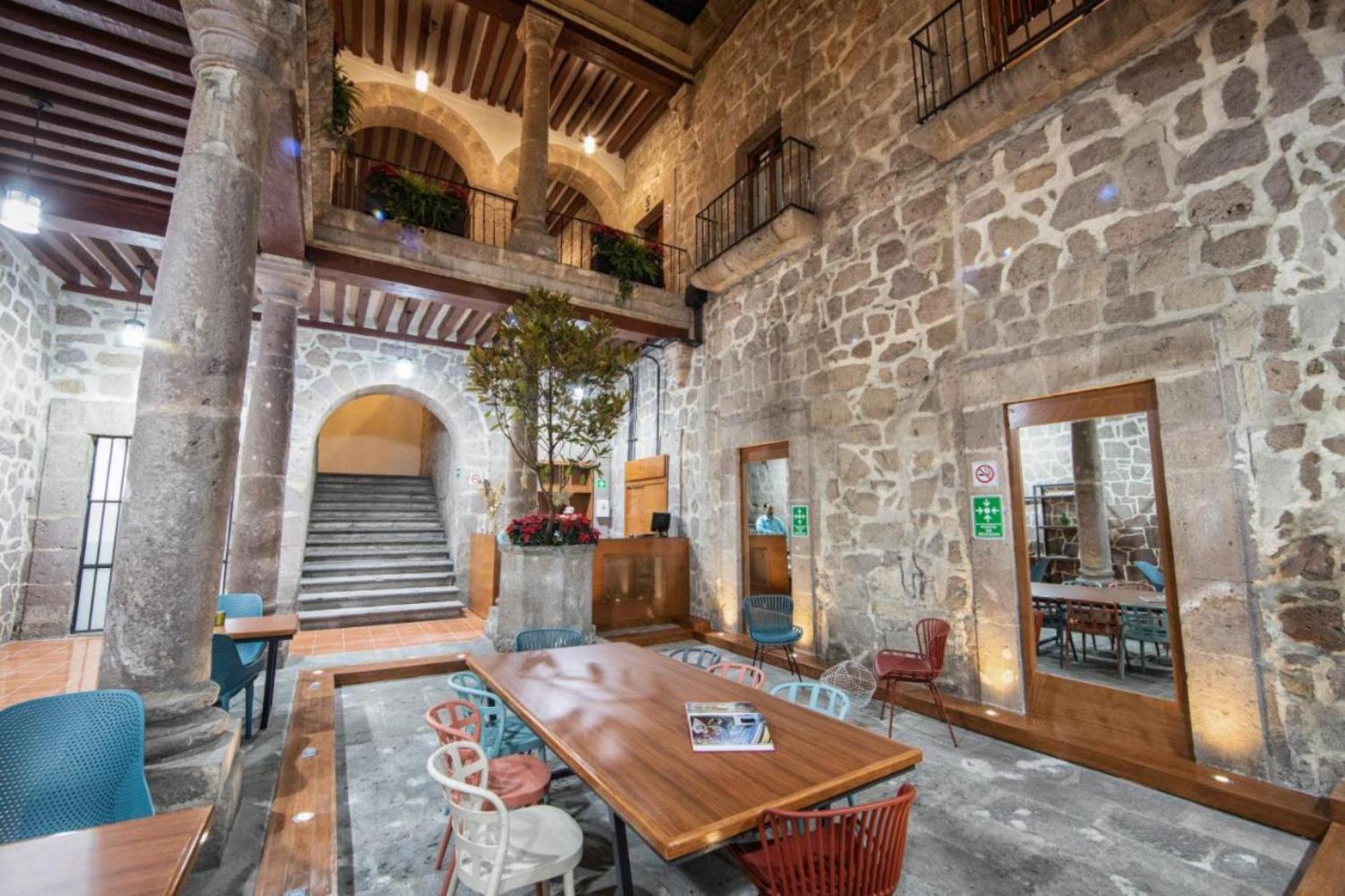 מורליה Oyo Hostal Mich מראה חיצוני תמונה